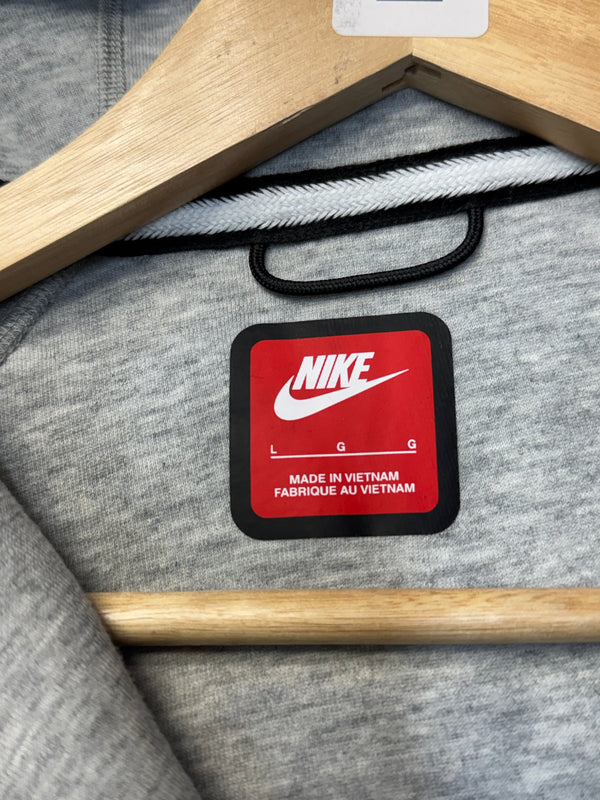 Nike Tech Fleece Zip Hoodie in Heather Grey